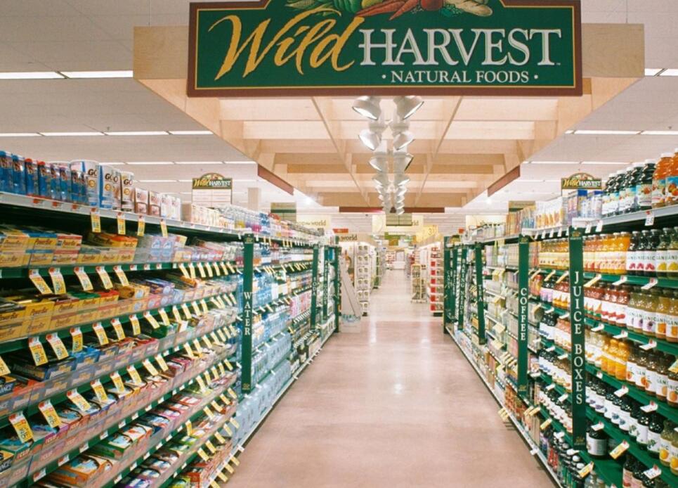 設(shè)計(jì)貨架時(shí)需要考慮的其中一個(gè)因素